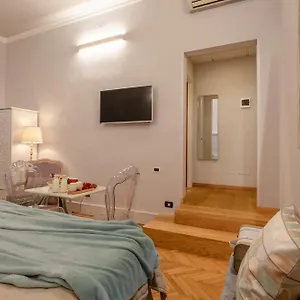 Bed and breakfast Accanto Al Centro, Prato (Prato)