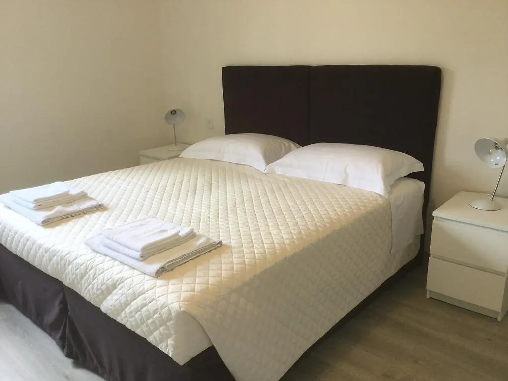 Dimora 16 Rooms & Garden Prato  3*, Prato (Prato) Italy