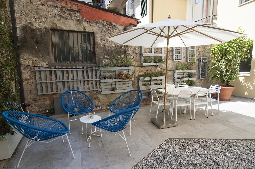 Dimora 16 Rooms & Garden Prato  Italy