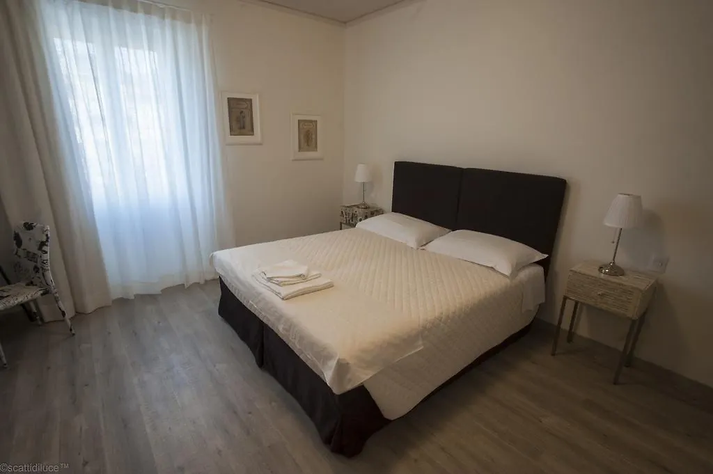 Dimora 16 Rooms & Garden Prato  3*, Prato (Prato) Italy