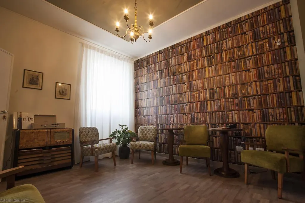 Dimora 16 Rooms & Garden Prato