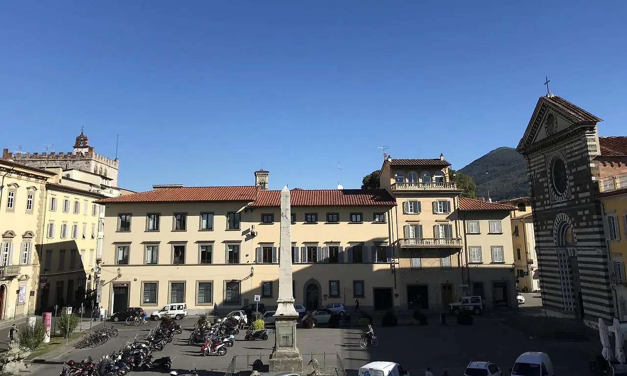 Dimora 16 Rooms & Garden Prato  Italy